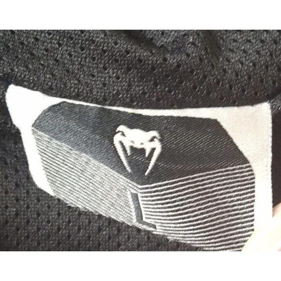 Venum Transcendent Titans Evolve Track Jacket Men’s Large Beige Black Snake Logo - Picture 5 of 12